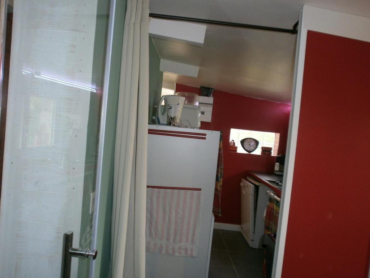 2 Gites A Fleury Les Aubrais 1 Studio Pour 2 Adultes Ou 1 Gite Pour 2 Adultes Et 2 Enfants Buitenkant foto
